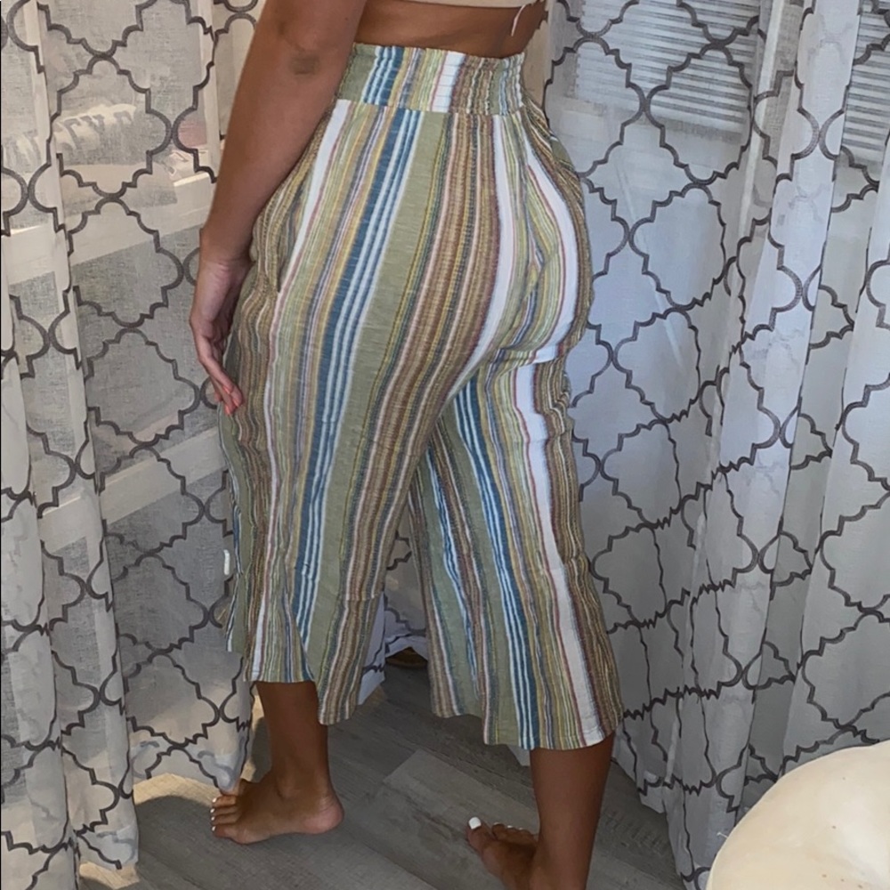 Stretchy boho Capri pants